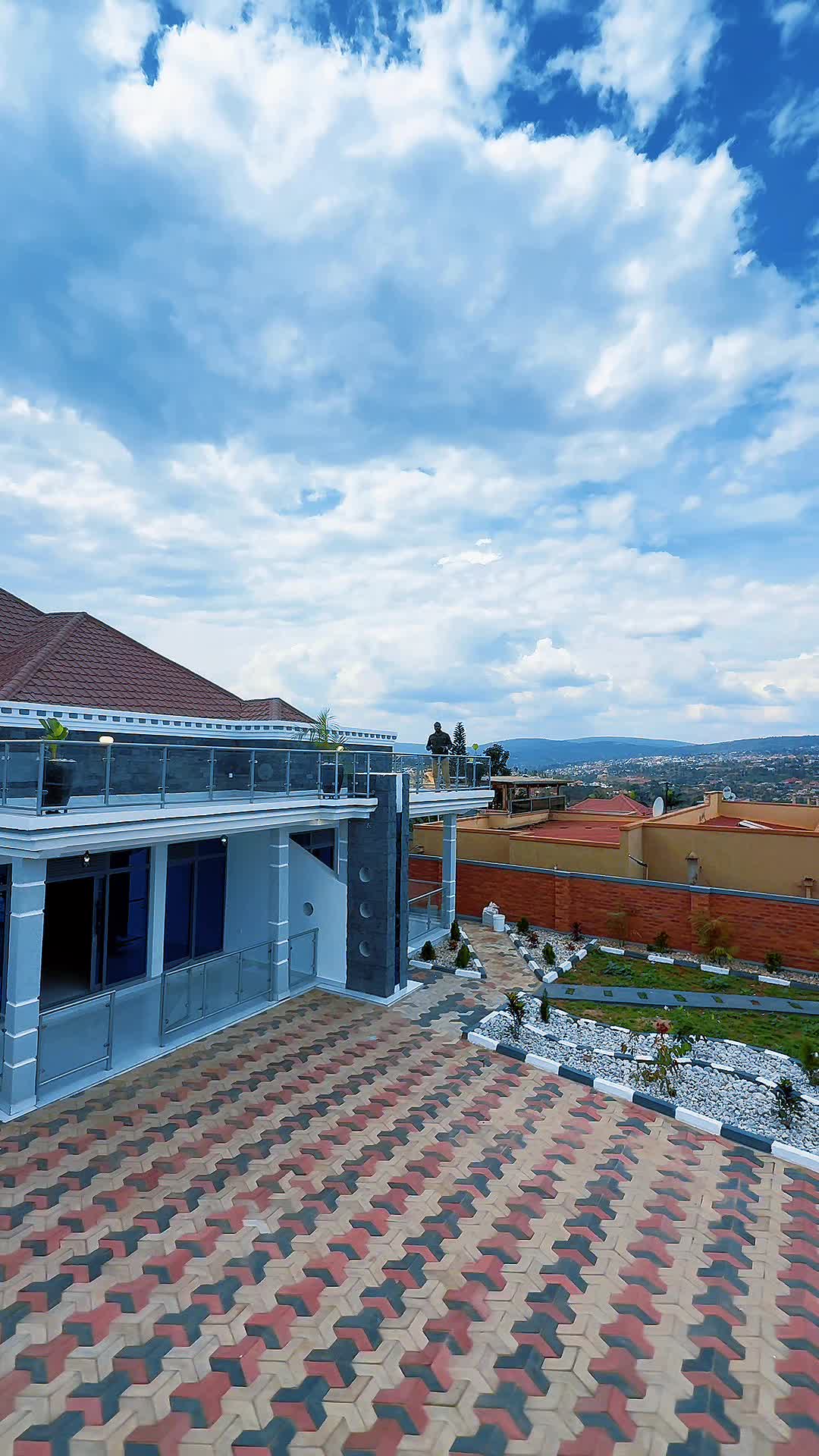 HOUSE FOR SALE – VIP SECTION, KANOMBE 🇷🇼