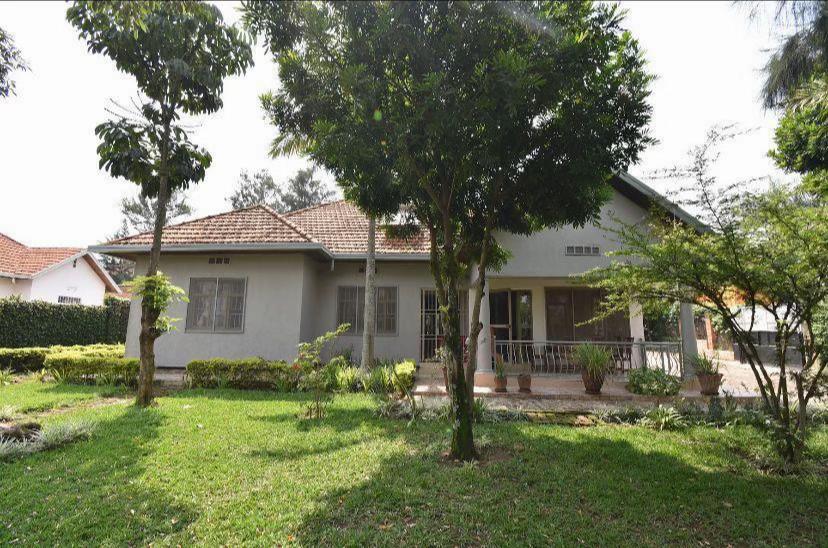 3-Bedroom House for Sale in Kinyinya, Gasabo
