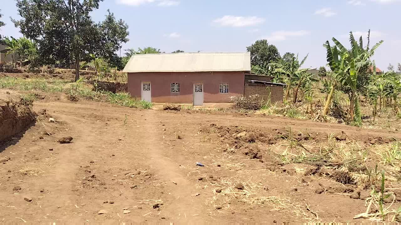 Plot for sale in Gacurabwenge, Kamonyi