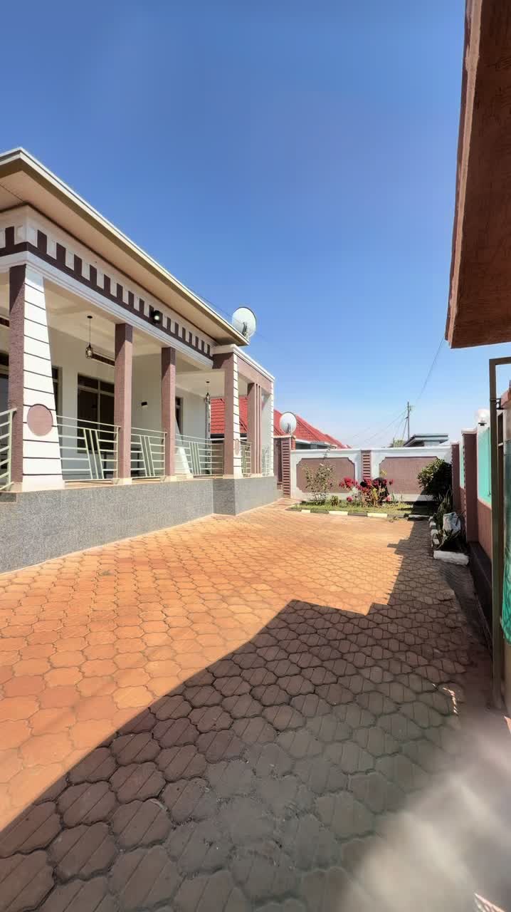 BEAUTIFUL UNFURNISHED HOUSE FOR RENT IN KIGALI – KICUKIRO, KAGARAMA 🇷🇼